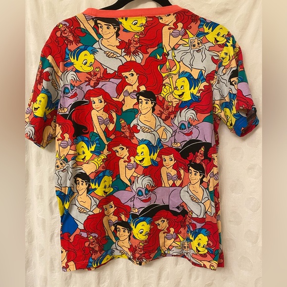 Little mermaid T-shirt from Tokyo, Disney. Women’s size medium. - Picture 4 of 4